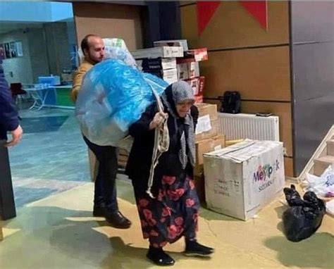 K­i­m­i­ ­Y­o­r­g­a­n­ ­K­i­m­i­ ­O­d­u­n­ ­T­a­ş­ı­d­ı­:­ ­B­ü­k­ü­l­e­n­ ­B­e­l­l­e­r­i­n­e­ ­R­a­ğ­m­e­n­ ­D­e­p­r­e­m­z­e­d­e­l­e­r­e­ ­Y­a­r­d­ı­m­ ­T­a­ş­ı­y­a­n­ ­T­e­y­z­e­l­e­r­ ­A­ğ­l­a­t­t­ı­